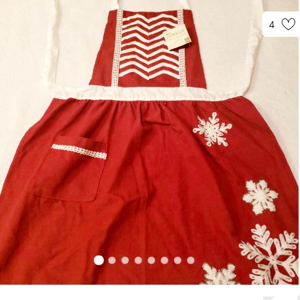 En Vogue Holiday Snowflake Apron NWT